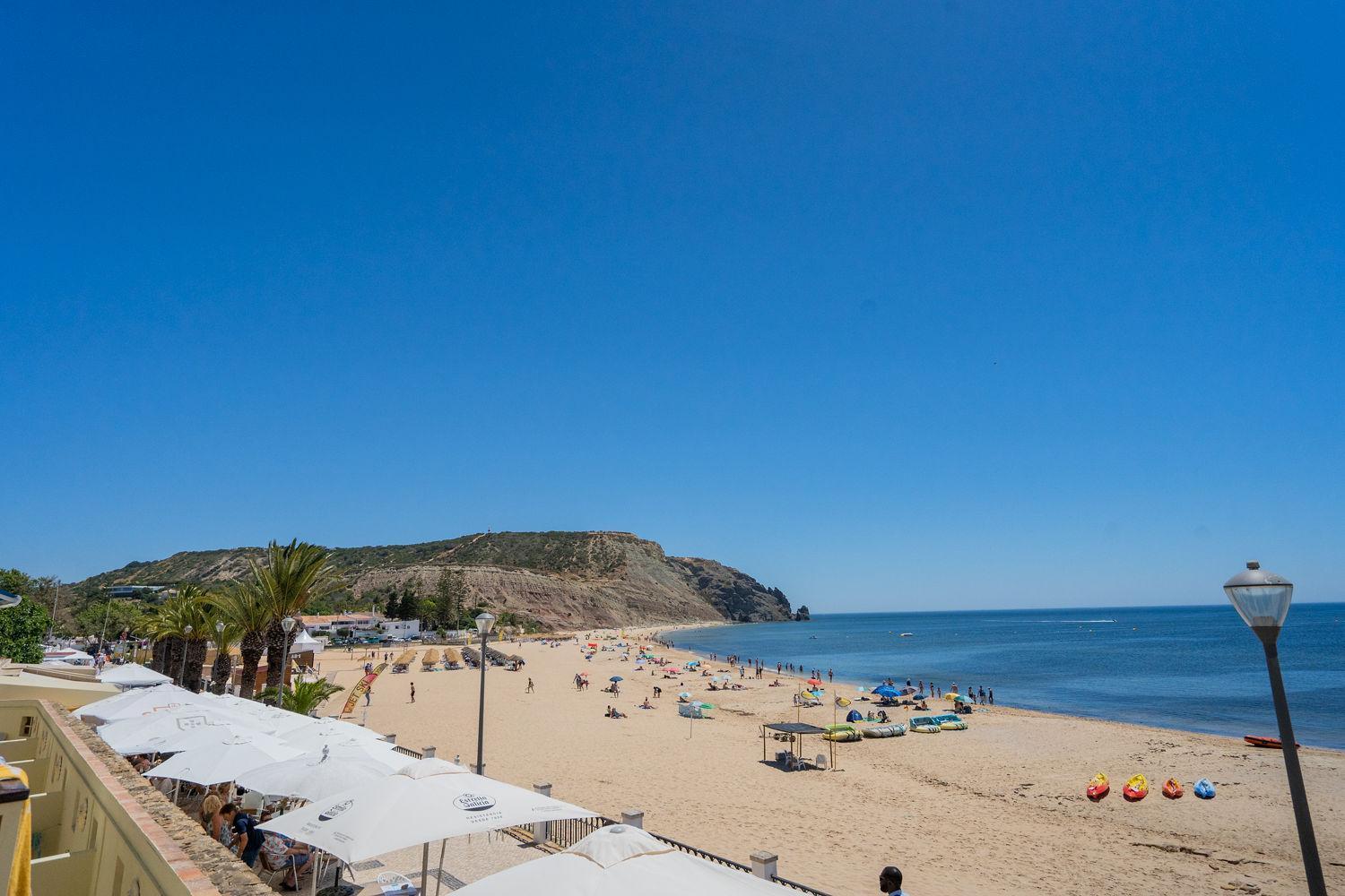 Luz Beach Apartments Luaran gambar