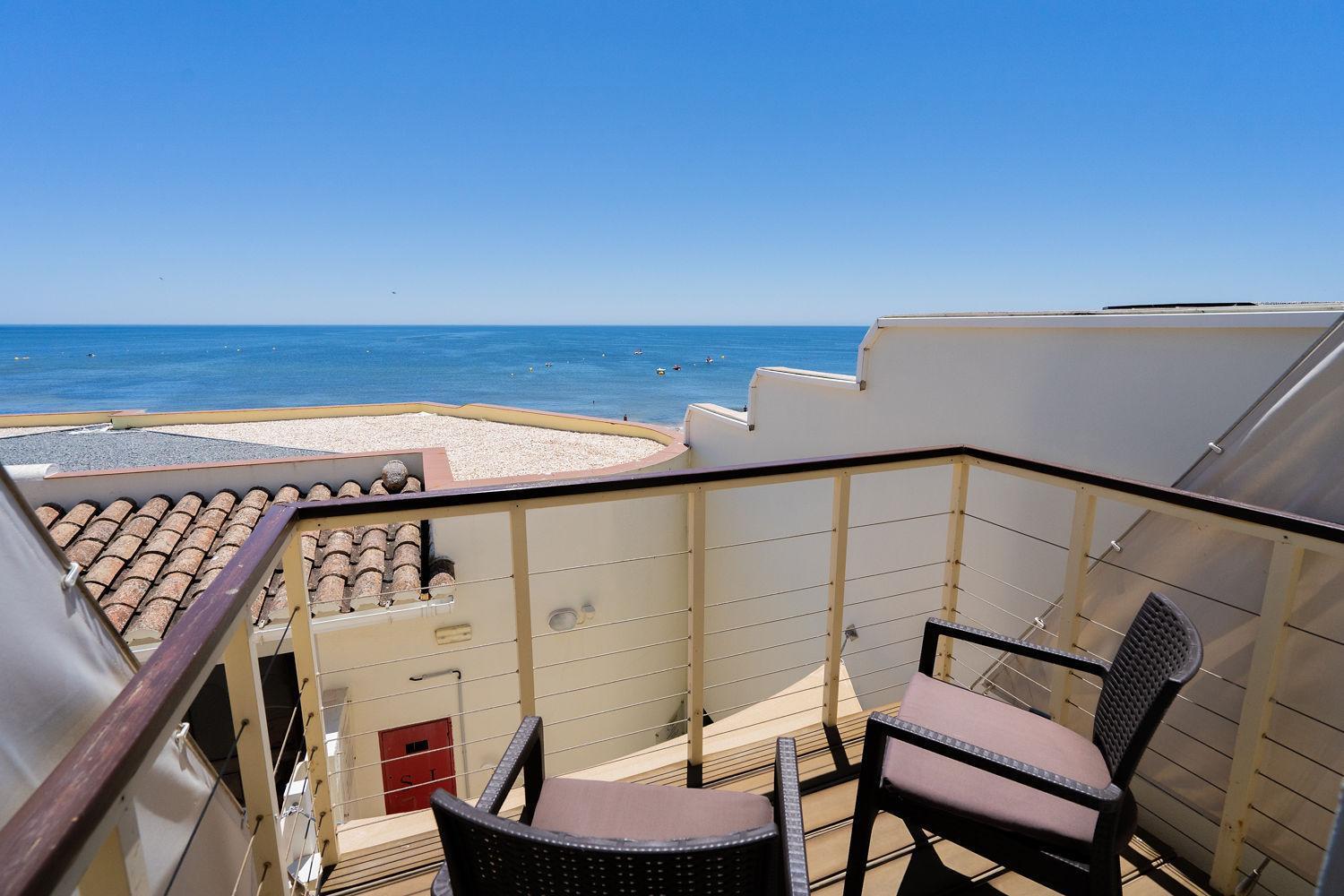 Luz Beach Apartments Luaran gambar