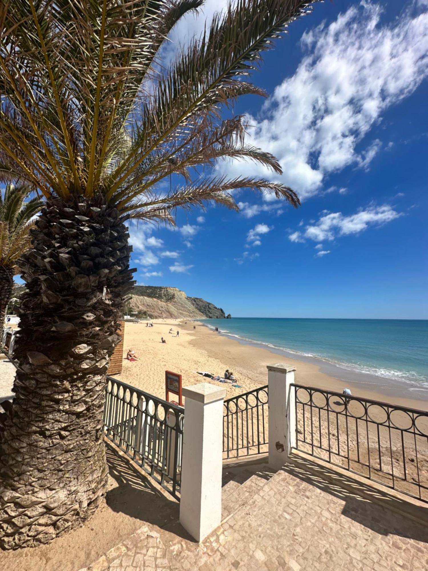 Luz Beach Apartments Luaran gambar