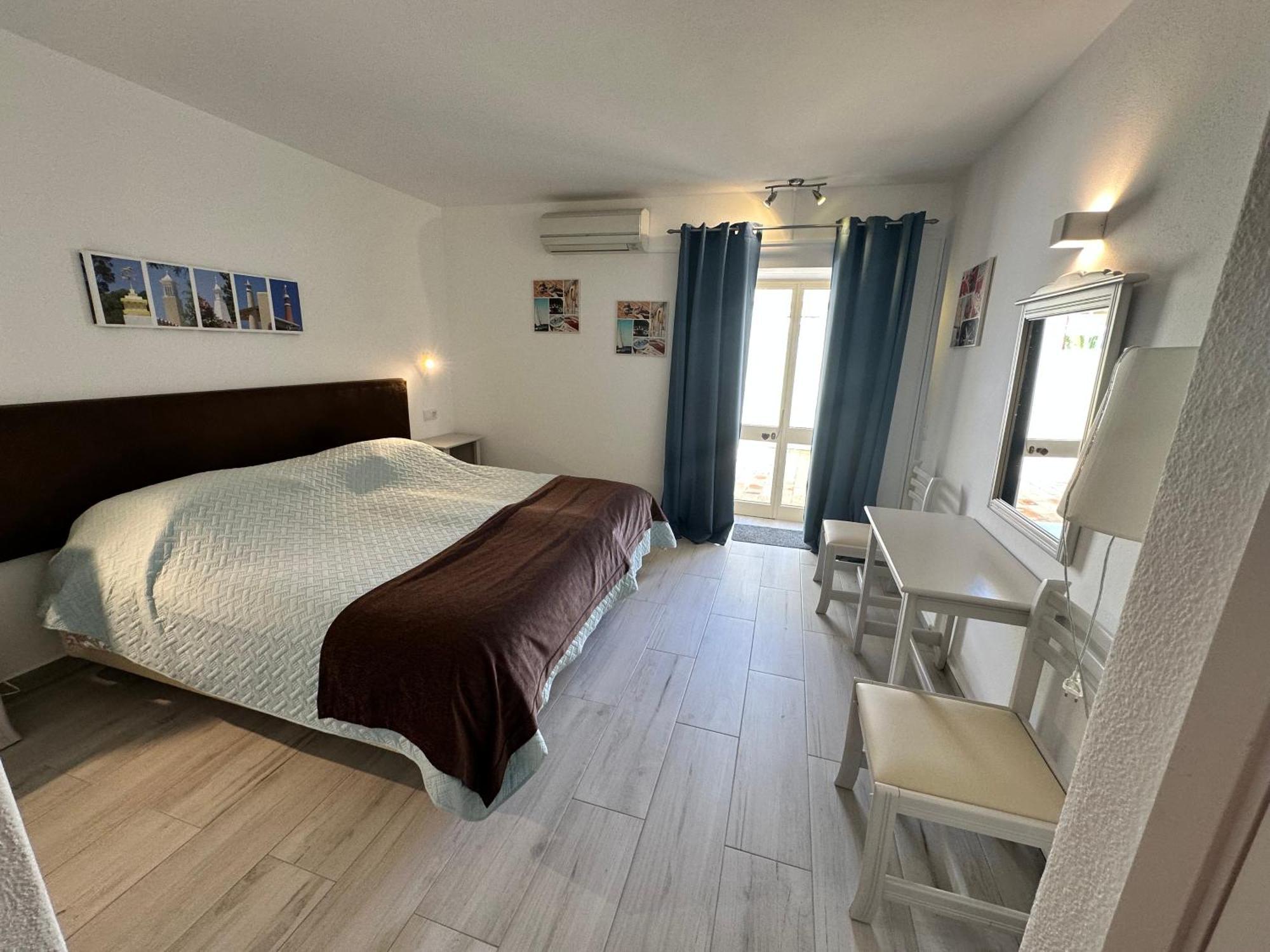 Luz Beach Apartments Luaran gambar
